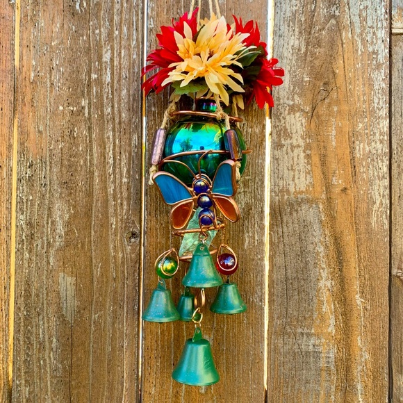 NEW! Rainbow Stained Glass Wind Chime Sun Catcher Butterfly Vase Mobile - Picture 1 of 13